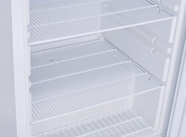 Gewerbekühlschrank RC 400 weiß GL