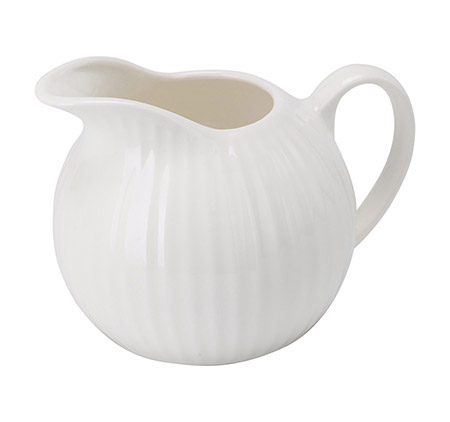 Milchgießer, 29cl, cremeweiß, Porzellan bauchige Form