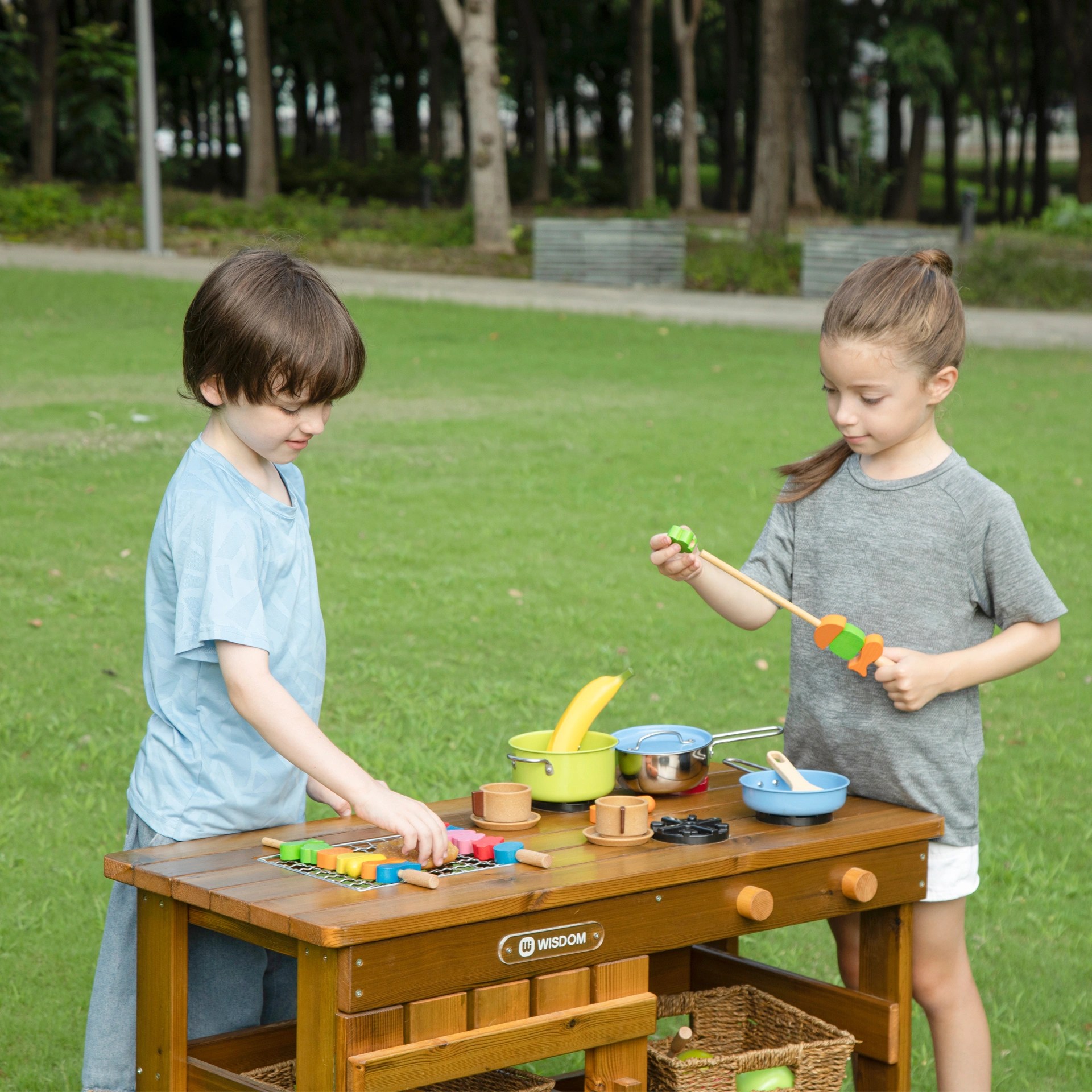 Outdoor Barbecue-Station
